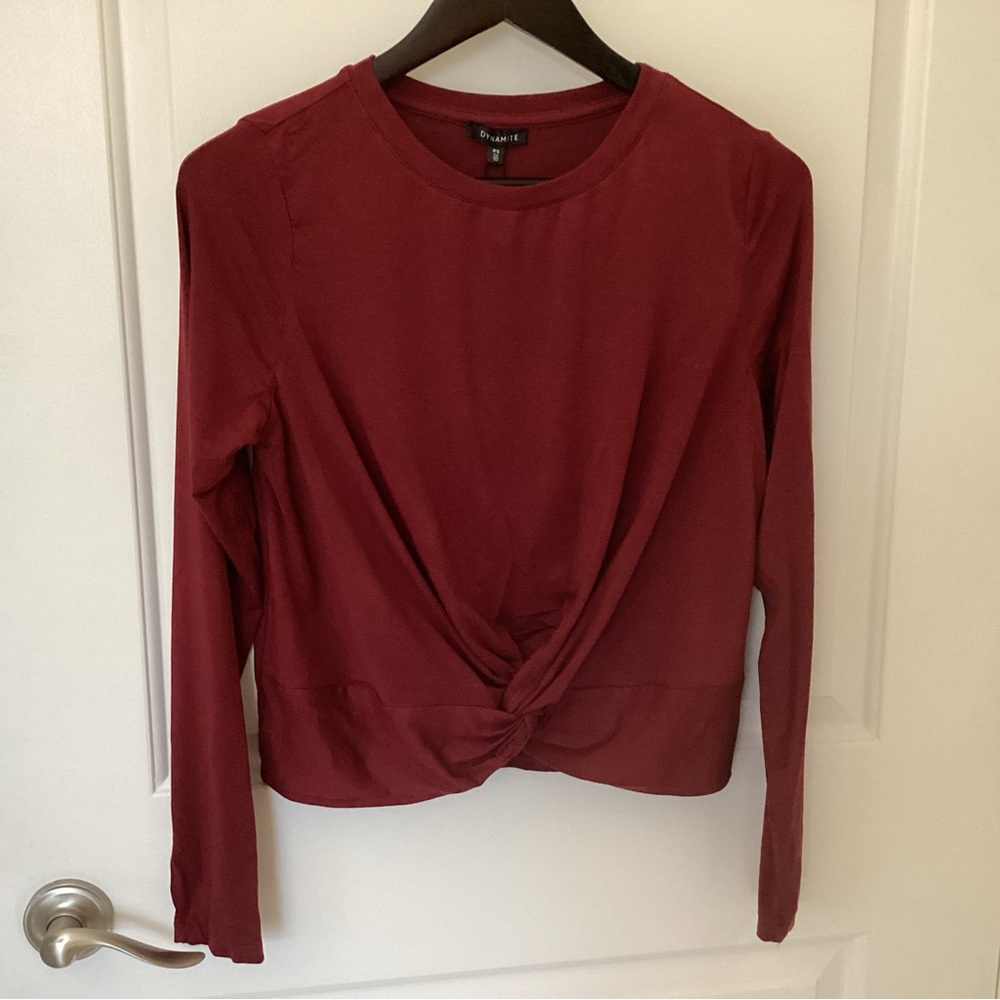 Dynamite Lightweight twist front top.